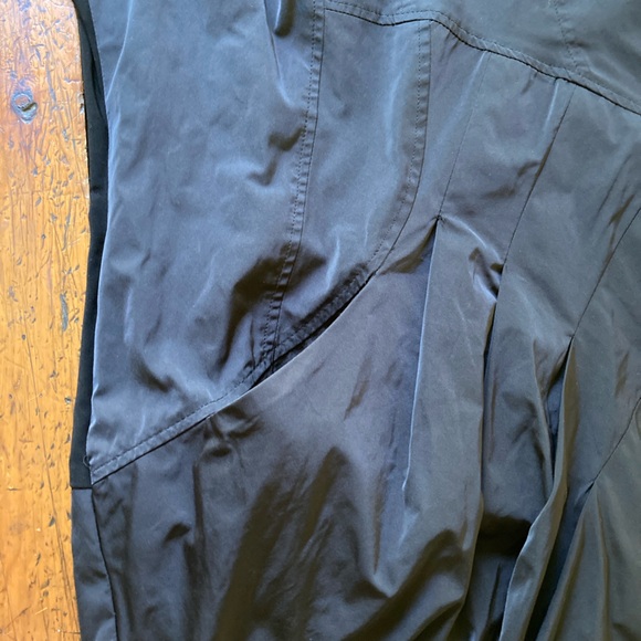 Joseph Ribkoff Off Shoulder Cocktail Dress Sz:16 - Picture 4 of 5